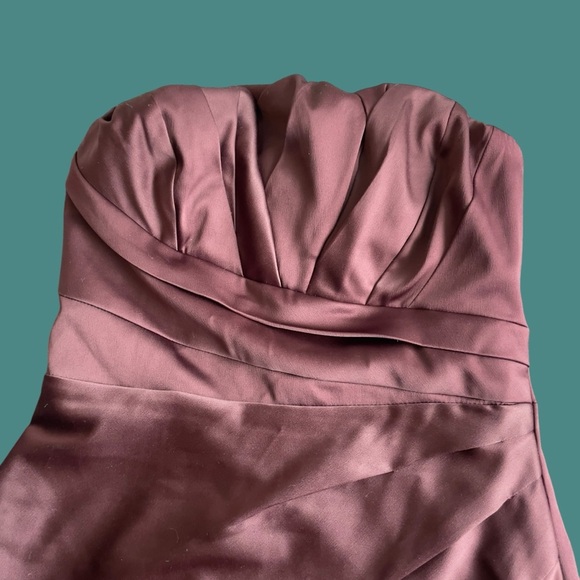 Express Strapless Pleated Dress size 4 - Picture 4 of 10